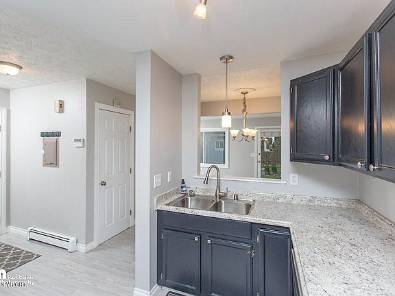 4th image of 10225 Thimble Berry Dr