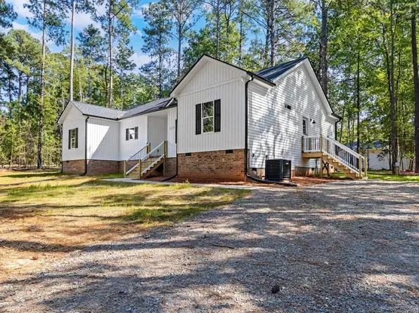 151 Twin Oaks Ln, Littleton, NC 27850