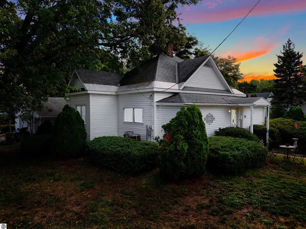 110 N Michigan Ave, Manton, MI 49663