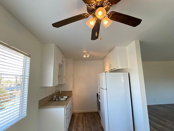 4th image of 521 S Granada Ave #D