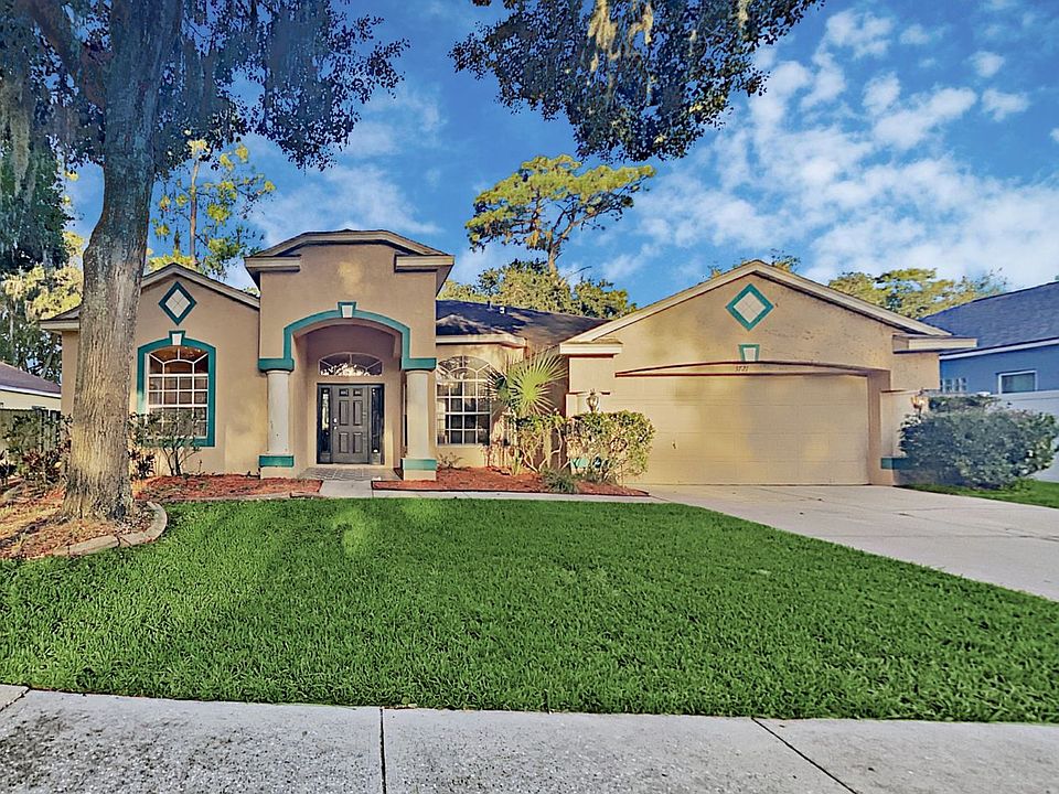 1st image of 3721 Hollow Wood Dr