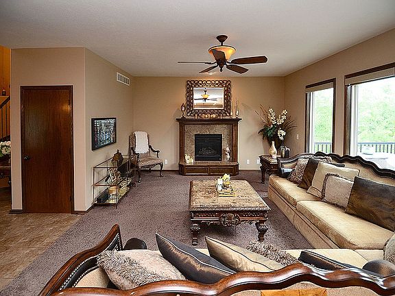 5th image of 839 Wedgewood Ct