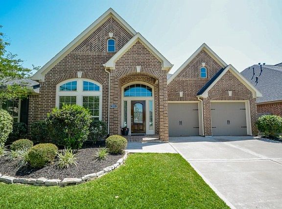 4th image of 28911 Davenport Dr