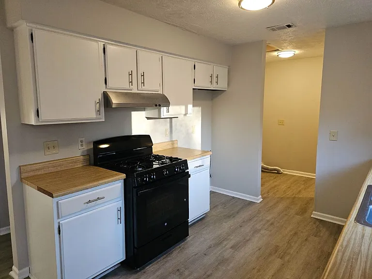 8147 Flamingo Dr — Photo 10