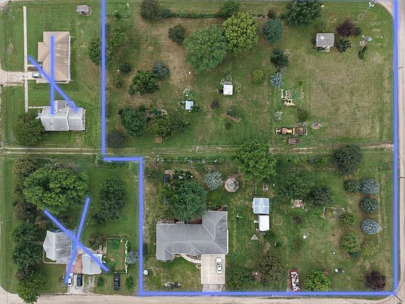 2nd image of 116 N 3rd St