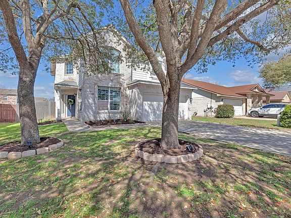 3rd image of 17304 Zola Ln