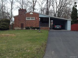 9173 Griffon Ave, Niagara Falls, NY 14304