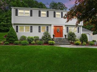 291 Steiner St, Fairfield, CT 06825