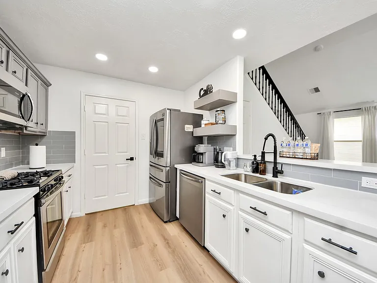 8919 Windfern Trace Dr — Photo 10