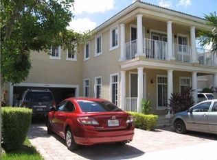 27502 SW 143rd Ct, Homestead, FL 33032