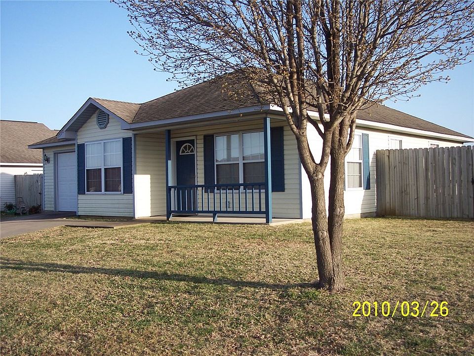 1st image of 1550 Rosewood Ln