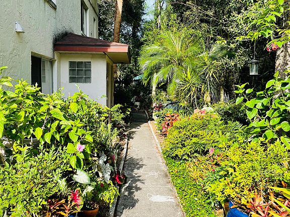3rd image of 622 Pavare Ct