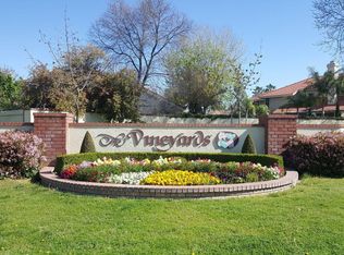 8204 Chaucer St, Bakersfield, CA 93311