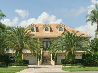 915 Symphony Beach Ln, Apollo Beach, FL 33572