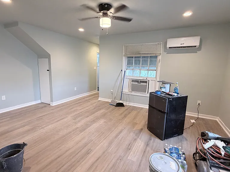 3821 Woodleigh St #1 — Photo 3