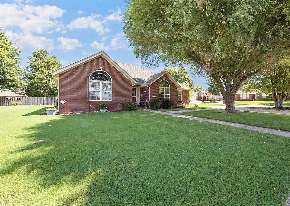1st image of 12024 Shark Ln