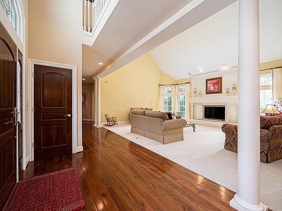5th image of 3165 Melbury Dr