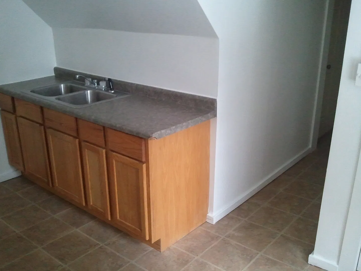 4 Plex - 2113 W. 3rd St. A & B 2115 W 3rd St C & D — Photo 3
