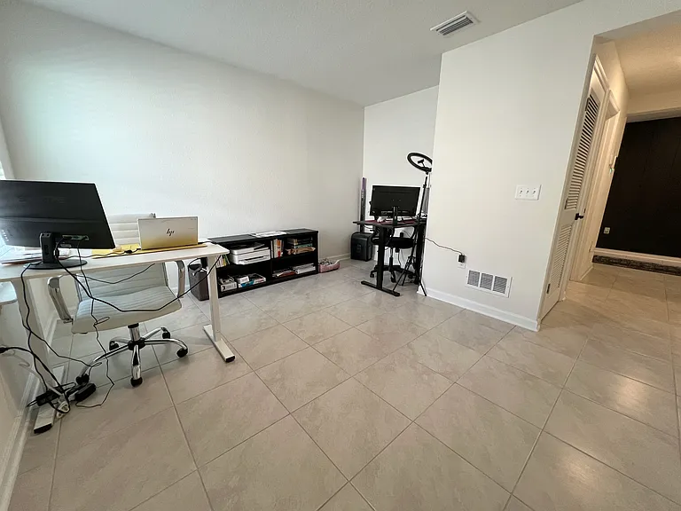 7223 Hawkes Bend St — Photo 12