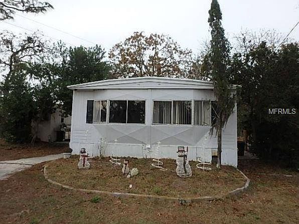 1st image of 15617 Petticoat Ln
