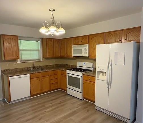 5th image of 12063 Trampe Heights Ln