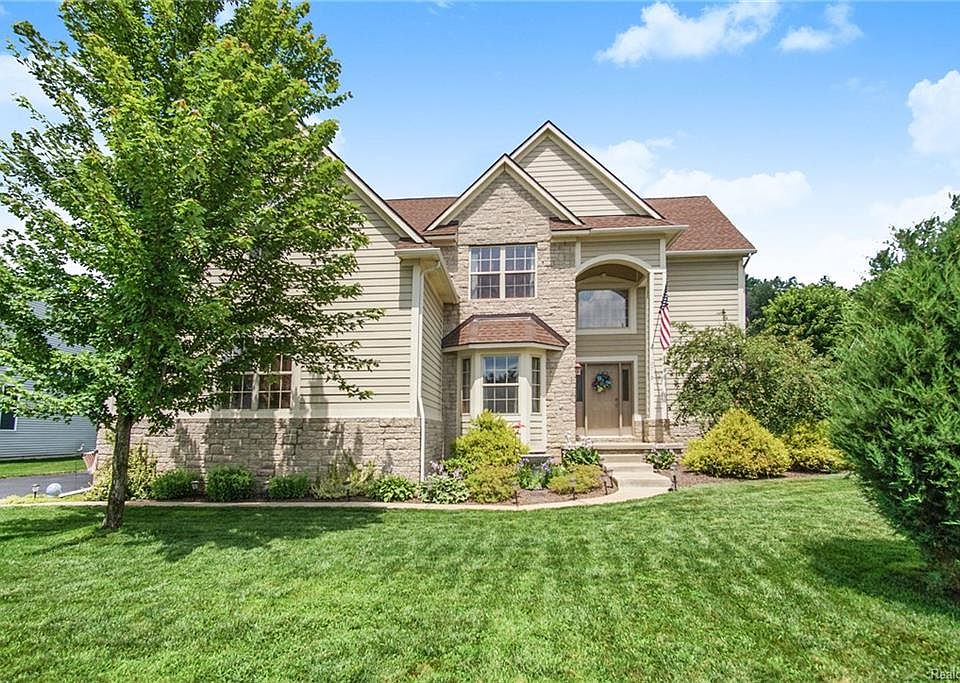 1st image of 10719 Bouldercrest Dr
