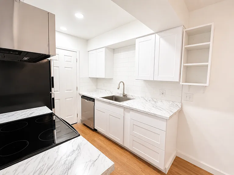 1268 Casita Dr #2 — Photo 9