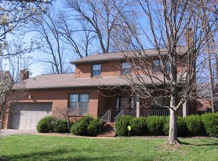 397 Plainview Rd, Lexington, KY 40517