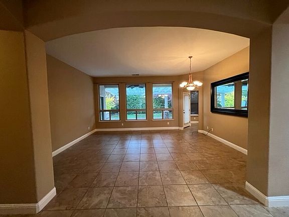 3rd image of 308 Modessa Ct