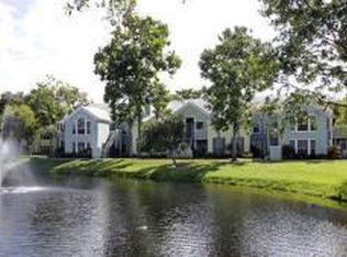 1050 Crystal Way APT L, Delray Beach, FL 33444