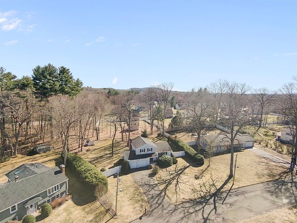 1st image of 181 Eastwood Dr