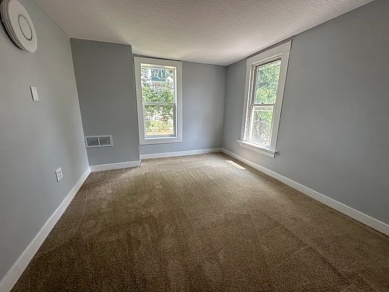 322 Wheat St — Photo 9