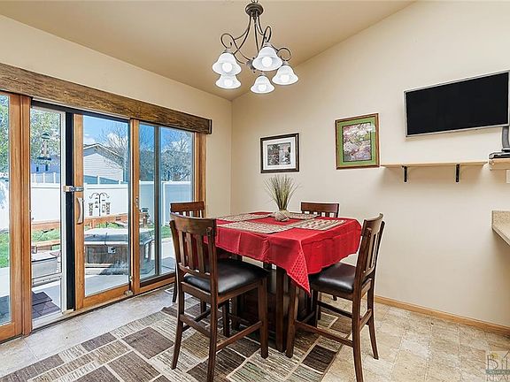 4th image of 3865 Avenue C