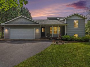 10763 Sweet Lilac Ln, Interlochen, MI 49643
