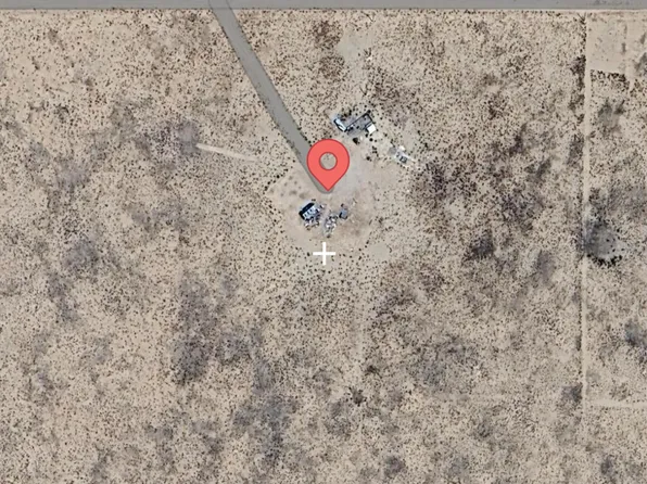 151 Observatory Rd, Salt Flat, TX 79847