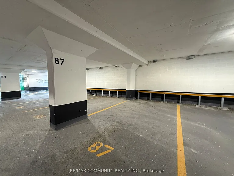 2545 Simcoe St N #2611 — Photo 21