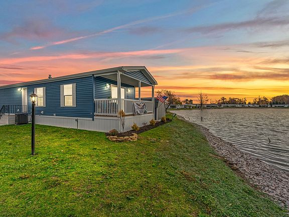 Exterior Image-16-ADVENTURE 417E Pikewood Manor