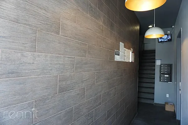 Rented by Rennit Inc. | media 25