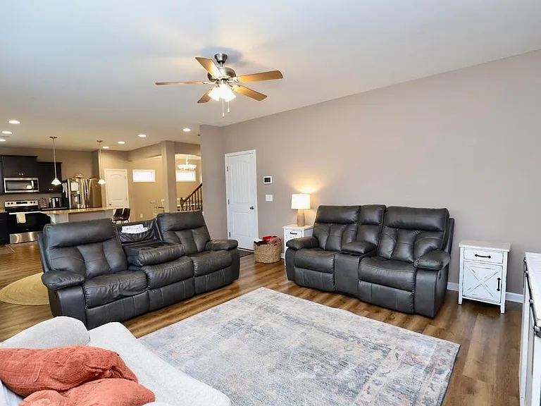 500 Kittiwake Ln — Photo 23