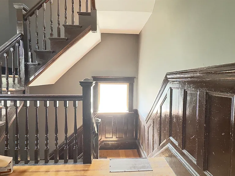 66 Franklin Ave #2 — Photo 20