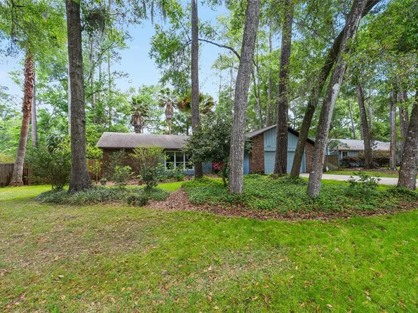2725 NW 38th St, Gainesville, FL 32605