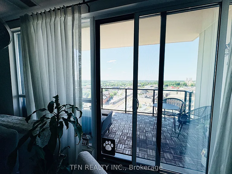 160 Macdonell St #1508 — Photo 12