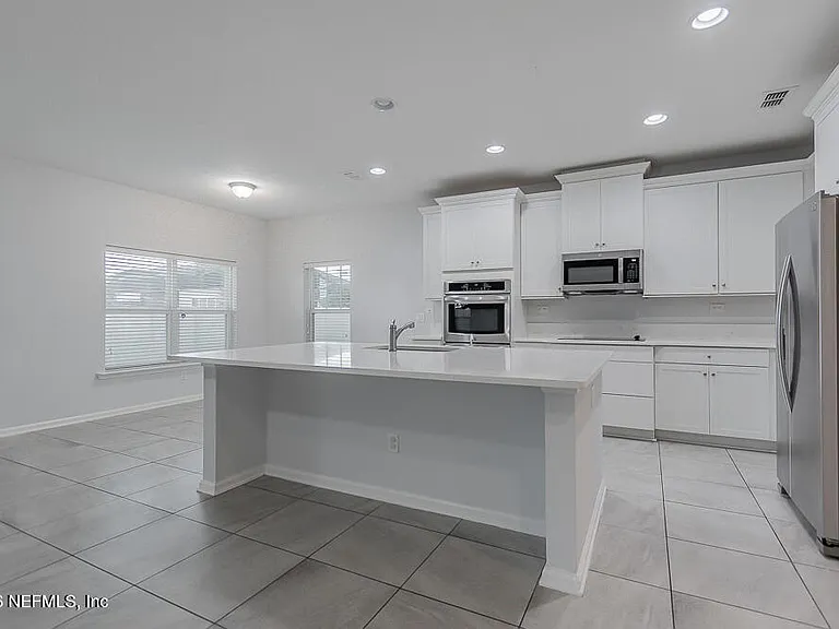 1492 Autumn Pines Dr — Photo 10