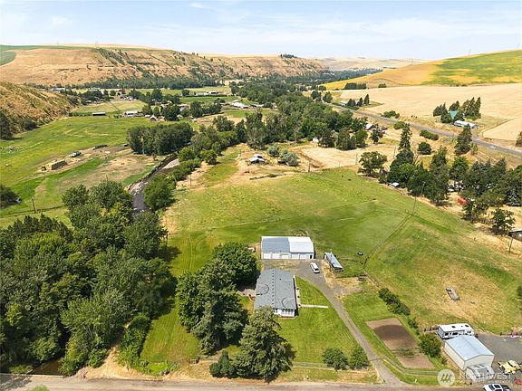 5th image of 110 Baileysburg Road