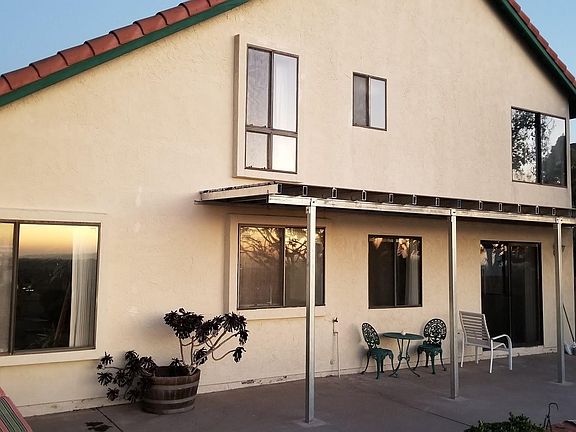 2nd image of 14260 Barrymore St
