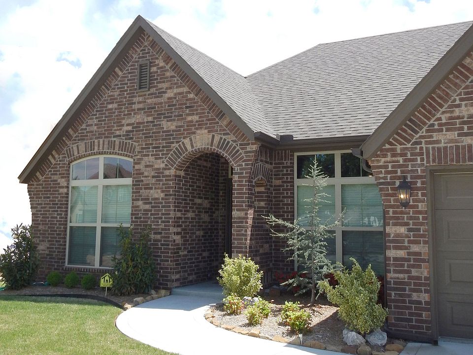 Beautiful front entry