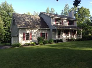 40 Saunders Rd, Ballston Lake, NY 12019