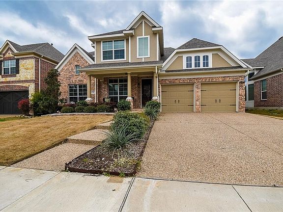 3rd image of 908 Oglethorpe Ln