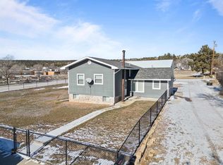 519 Pine St, Newcastle, WY 82701