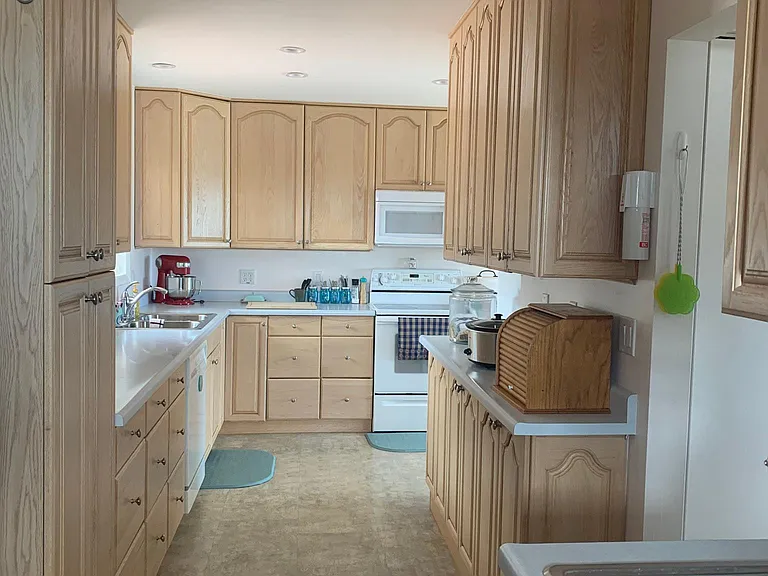 4710 Limestone Rd — Photo 12